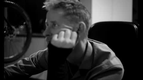 sneaky1985 online show from 03/18/26, 07:17