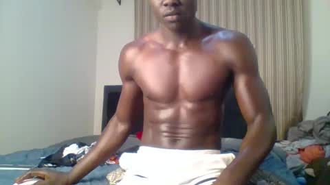 Snapshot of sneaky_link2 chatting on 12/05/24, 04:55 papi online show from 12/05/24, 04:55