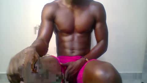 Snapshot of sneaky_link2 chatting on 12/11/24, 06:58 papi online show from 12/11/24, 06:58