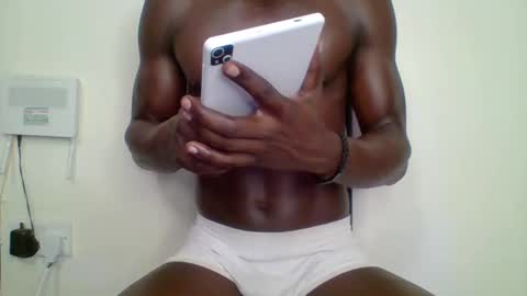 Snapshot of sneaky_link2 chatting on 02/22/25, 06:50 papi online show from 02/22/25, 06:50