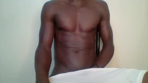 Snapshot of sneaky_link2 chatting on 03/06/25, 05:46 papi online show from 03/06/25, 05:46