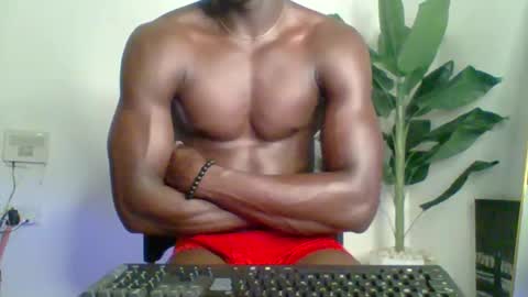 Snapshot of sneaky_link2 chatting on 09/10/25, 10:04 papi online show from 09/10/25, 10:04