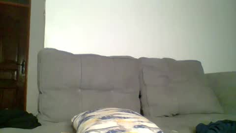 Snapshot of sneaky_link2 chatting on 09/20/25, 05:41 papi online show from 09/20/25, 05:41