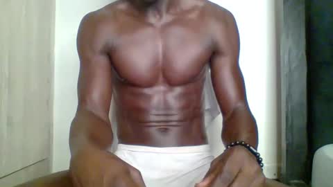 Snapshot of sneaky_link2 chatting on 10/04/25, 07:50 papi online show from 10/04/25, 07:50