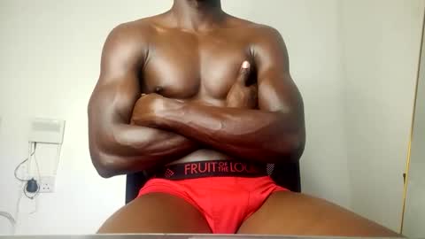 Snapshot of sneaky_link2 chatting on 11/15/25, 08:05 papi online show from 11/15/25, 08:05