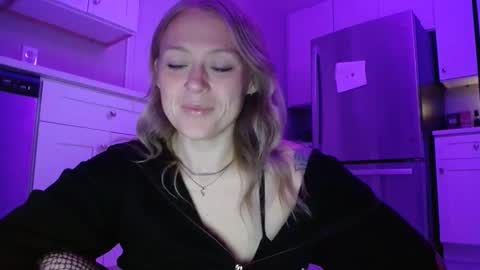 sneakyalicek online show from 01/08/26, 08:22