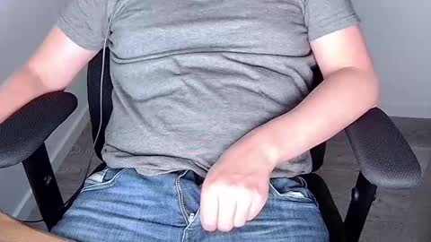 Sneakybill online show from 09/10/25, 08:31