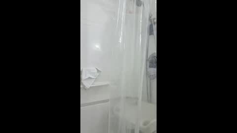 sneakypeteyo1 online show from 04/19/26, 03:39