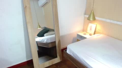 Snapshot of sneakyy_fantasy chatting on 12/10/24, 07:05 Hellen  online show from 12/10/24, 07:05