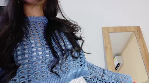 Snapshot of sneakyy_fantasy chatting on 02/05/25, 03:34 Hellen  online show from 02/05/25, 03:34