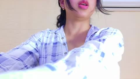 Snapshot of sneakyy_fantasy chatting on 02/28/25, 06:54 Hellen  online show from 02/28/25, 06:54