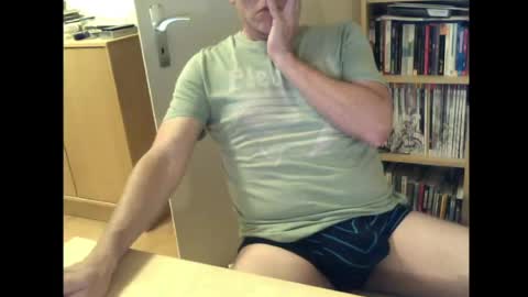 sneaxfreund online show from 05/08/26, 11:10
