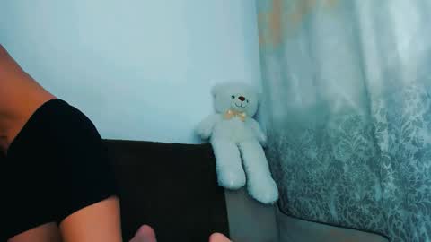 Sneja online show from 02/05/26, 01:27