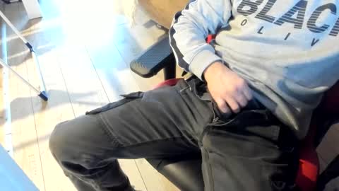 Snapshot of snip1977 chatting on 01/22/25, 02:14 snip1977 online show from 01/22/25, 02:14