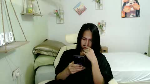 Snapshot of snow_2000 chatting on 02/08/26, 05:44 snow_2000 online show from 02/08/26, 05:44