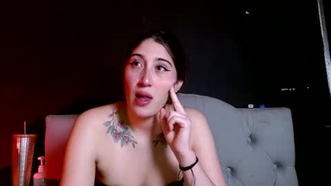 Snapshot of snow_baall chatting on 07/26/26, 05:26 IG OF red moonn online show from 07/26/26, 05:26
