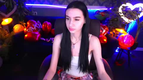 snow_whiteeex online show from 02/09/25, 06:43