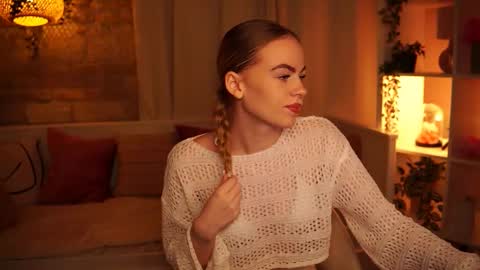 Hanna online show from 12/18/24, 02:17