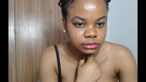 snowdrop5 online show from 01/28/25, 10:01