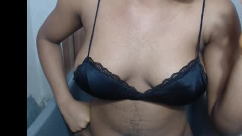 snowdrop5 online show from 12/15/25, 08:57