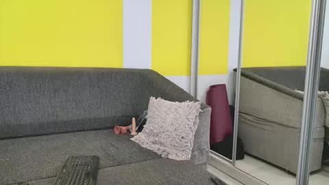 Snapshot of snowflakec chatting on 11/14/25, 08:18 snowflakec online show from 11/14/25, 08:18