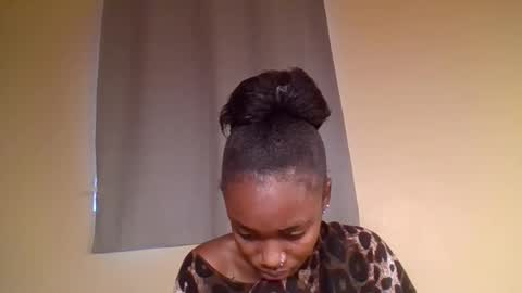 Snowie eyes online show from 01/11/26, 11:37