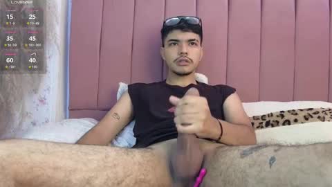 Snow online show from 09/24/25, 11:57