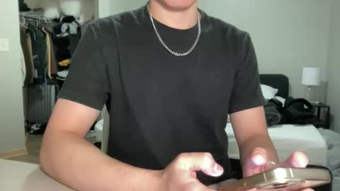 snowliht online show from 12/13/25, 10:37