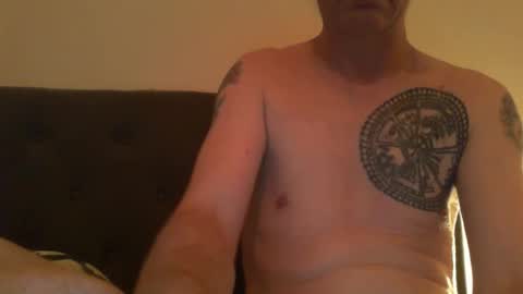 Snapshot of snub71 chatting on 02/11/26, 03:39 snub71 online show from 02/11/26, 03:39