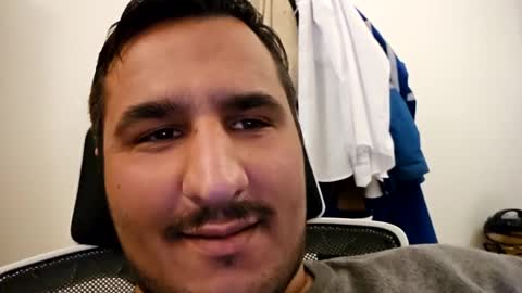 Snapshot of so_love_it chatting on 12/27/24, 01:50 so_love_it online show from 12/27/24, 01:50