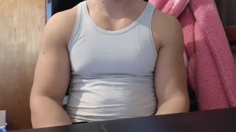 Snapshot of so_thick chatting on 03/06/25, 04:28 luca -   online show from 03/06/25, 04:28