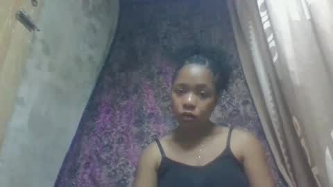 Snapshot of soamanaperina chatting on 10/16/25, 06:25 soamanaperina online show from 10/16/25, 06:25