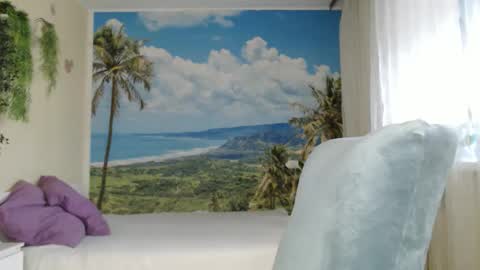 Snapshot of soaring_love chatting on 10/24/25, 05:26 Masha online show from 10/24/25, 05:26