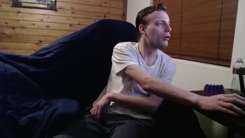 Snapshot of socalsmystery69 chatting on 01/18/26, 04:16 socalsmystery69 online show from 01/18/26, 04:16