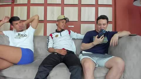 Snapshot of soccer_hot chatting on 03/11/25, 08:09 SOCCER HOT online show from 03/11/25, 08:09
