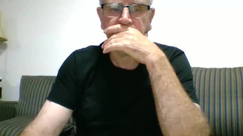 Snapshot of sofar06 chatting on 01/14/25, 10:38 sofar06 online show from 01/14/25, 10:38