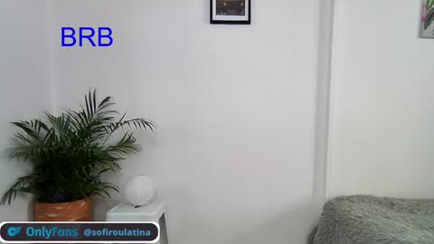 soffi_rousel_ online show from 01/08/25, 08:39