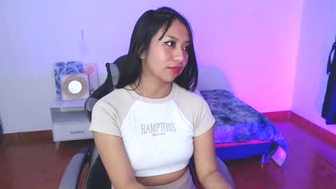 Snapshot of soffia__666 chatting on 12/13/25, 08:25 sofia online show from 12/13/25, 08:25