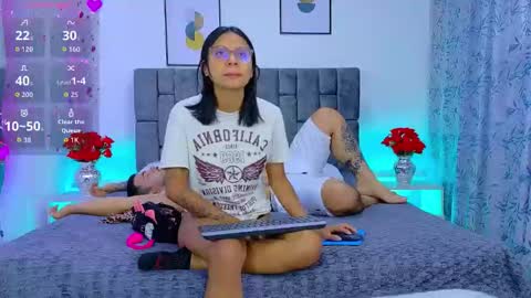 Snapshot of soffia_konig chatting on 04/30/26, 12:11 SOFFI AND CHISTOPHER online show from 04/30/26, 12:11