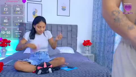 Snapshot of soffia_konig chatting on 07/17/26, 12:23 SOFFI AND CHISTOPHER online show from 07/17/26, 12:23