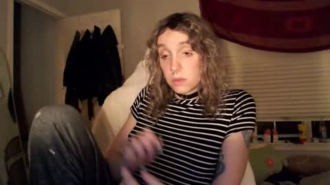 Lilytea online show from 11/10/25, 02:21