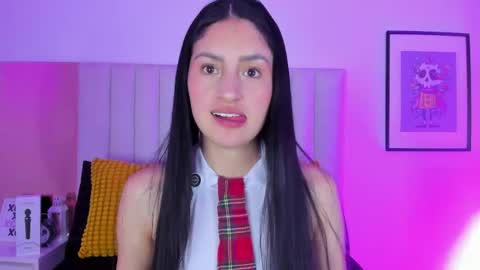 Snapshot of soffy_hilltom chatting on 05/10/26, 12:32 Soffy online show from 05/10/26, 12:32