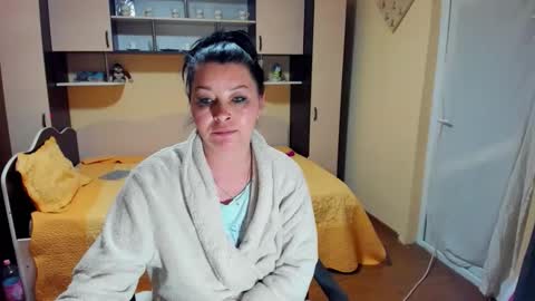 Soffy online show from 04/08/26, 04:45