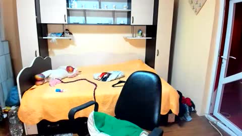 Soffy online show from 06/10/26, 05:18