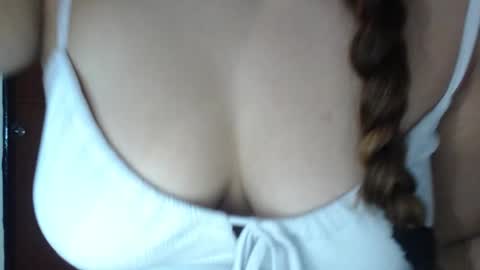 Snapshot of sofi4__ chatting on 09/24/25, 03:32 sofi online show from 09/24/25, 03:32