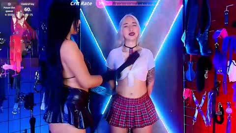 Charlotte and cloe online show from 02/19/26, 09:22