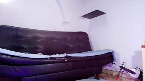 Sofia online show from 11/08/25, 11:54