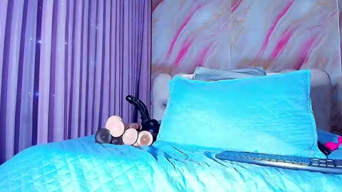 Snapshot of sofi_decker chatting on 05/01/26, 03:11 Sofia online show from 05/01/26, 03:11