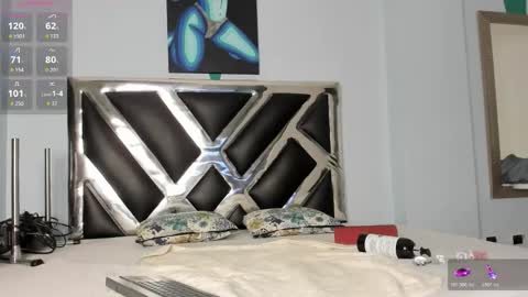 sofi_gomeez online show from 10/21/25, 03:29