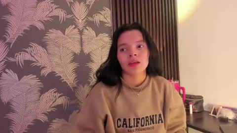 SOFIA online show from 04/21/26, 12:56